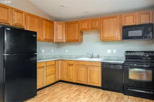 854 SE 4th Ave, Estacada, OR 97023 - Photo 6