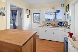 3496 Harrison Ave, Astoria, OR 97103 - Photo 14