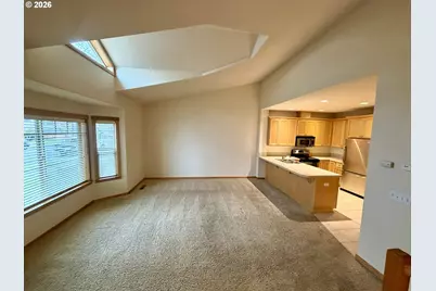 2025 Elm St, Forest Grove, OR 97116 - Photo 4