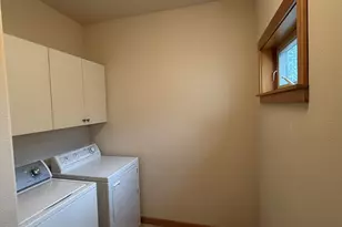 2025 Elm St, Forest Grove, OR 97116 - Photo 12