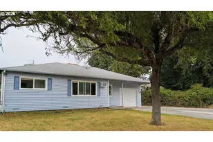 324 Spruce Dr, Brookings, OR 97415 - Photo 2