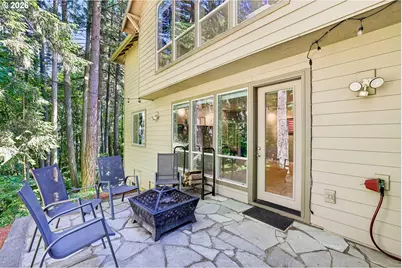 8297 SW Hayden Dr, Beaverton, OR 97007 - Photo 36