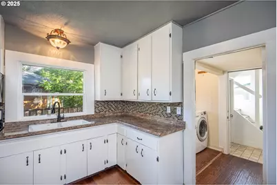 289 Harbor St, Florence, OR 97439 - Photo 24