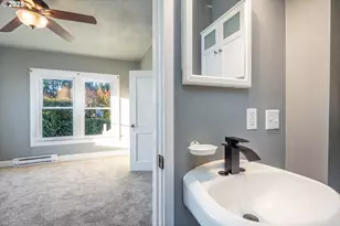 289 Harbor St, Florence, OR 97439 - Photo 18