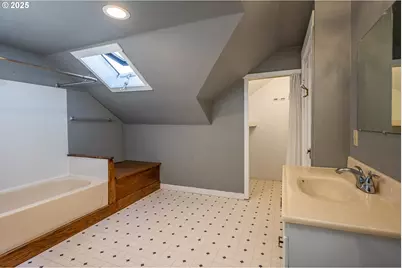 289 Harbor St, Florence, OR 97439 - Photo 38