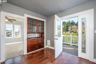 289 Harbor St, Florence, OR 97439 - Photo 6