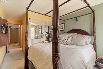 4970 S Landing Dr #203, Portland, OR 97239 - Photo 14