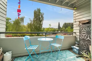 4970 S Landing Dr, Portland, OR 97239 - Photo 4