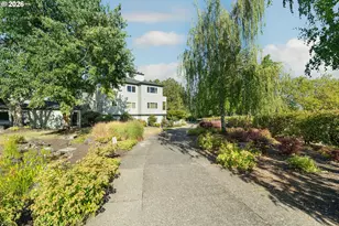 4970 S Landing Dr, Portland, OR 97239 - Photo 22