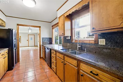 7628 N Dwight Ave, Portland, OR 97203 - Photo 18