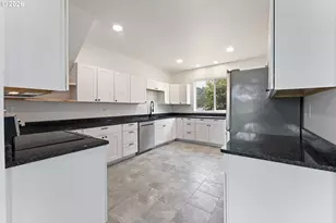 95580 S Coos River Ln, Coos Bay, OR 97420 - Photo 12