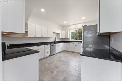 95580 S Coos River Ln, Coos Bay, OR 97420 - Photo 18