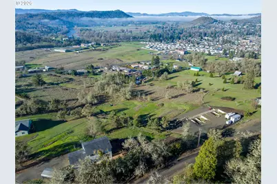 1448 Lookingglass Rd, Roseburg, OR 97471 - Photo 16