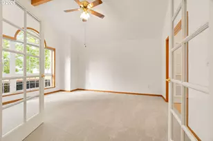 10959 NW Supreme Ct, Portland, OR 97229 - Photo 8