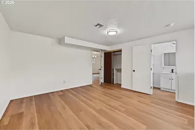 17610 SE Sunnyside Rd, Damascus, OR 97089 - Photo 16