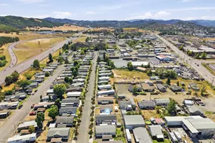 5 Manor Loop, Roseburg, OR 97471 - Photo 32