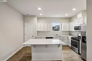 7803 NW Spirea St, Portland, OR 97229 - Photo 10