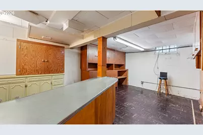 7256 N Chautauqua Blvd, Portland, OR 97217 - Photo 32