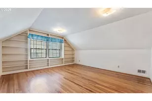 7256 N Chautauqua Blvd, Portland, OR 97217 - Photo 28