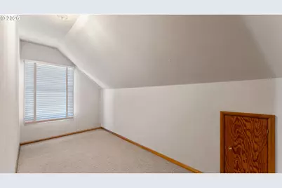 7256 N Chautauqua Blvd, Portland, OR 97217 - Photo 32