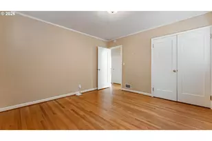 7256 N Chautauqua Blvd, Portland, OR 97217 - Photo 20