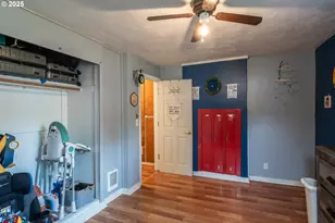 663 NE Knoll Ave, Roseburg, OR 97470 - Photo 24