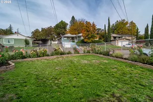 663 NE Knoll Ave, Roseburg, OR 97470 - Photo 28
