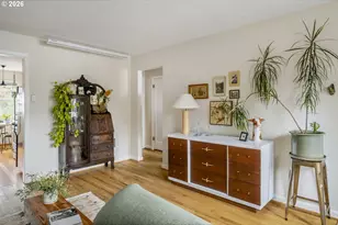 1011 NE Emerson St, Portland, OR 97211 - Photo 4