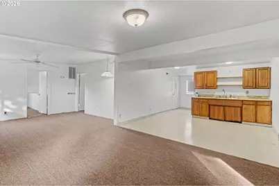 8748 Enclid St, Salem, OR 97305 - Photo 36