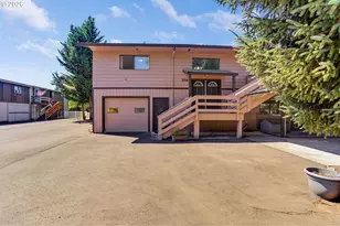 8748 Enclid St, Salem, OR 97305 - Photo 2