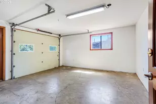 8748 Enclid St, Salem, OR 97305 - Photo 24