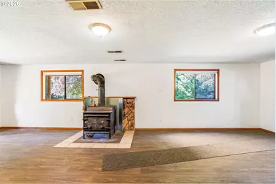 8748 Enclid St, Salem, OR 97305 - Photo 26