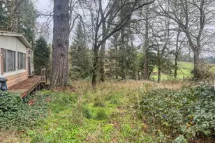 1698 Doerner Rd, Roseburg, OR 97471 - Photo 14