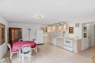 4696 NE Windward Pl, Lincoln City, OR 97367 - Photo 18