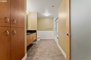 333 NW 9th Ave, Portland, OR 97209 - Photo 36