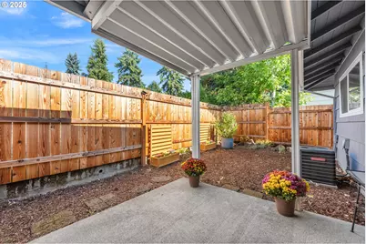 15745 SW Queen Victoria Pl, King City, OR 97224 - Photo 28