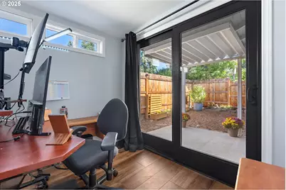 15745 SW Queen Victoria Pl, King City, OR 97224 - Photo 22