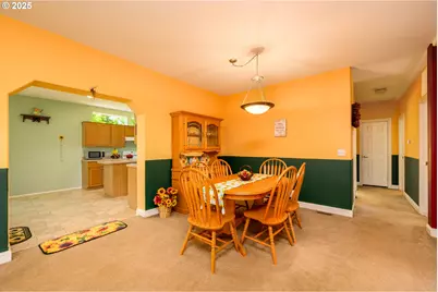 982 Reston Rd, Roseburg, OR 97471 - Photo 28