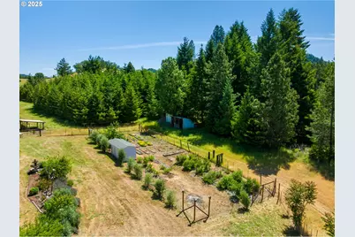 982 Reston Rd, Roseburg, OR 97471 - Photo 6