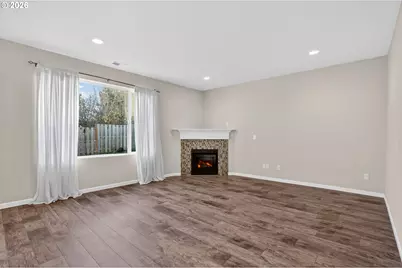 17194 SE Rhododendron St, Happy Valley, OR 97086 - Photo 10