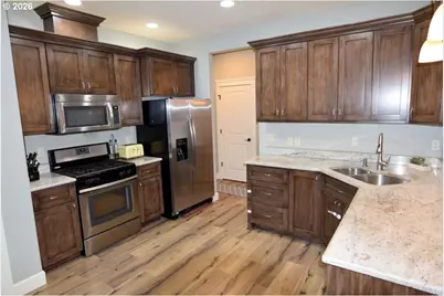 2335 Maplewood Dr N, Salem, OR 97306 - Photo 30