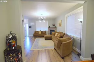 2335 Maplewood Dr N, Salem, OR 97306 - Photo 26