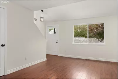 8125 SW Pine St, Portland, OR 97223 - Photo 4