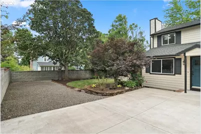 8125 SW Pine St, Portland, OR 97223 - Photo 32