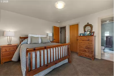 1880 Pacific St, Cannon Beach, OR 97110 - Photo 32