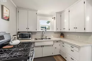 2845 Adams St, Eugene, OR 97405 - Photo 8