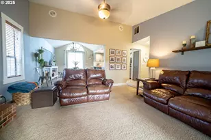 1364 Dawn Dr, Stayton, OR 97383 - Photo 6