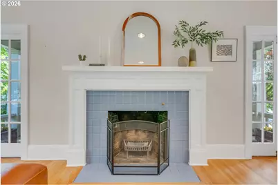 7 NE Floral Pl, Portland, OR 97232 - Photo 6
