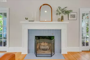 7 NE Floral Pl, Portland, OR 97232 - Photo 6