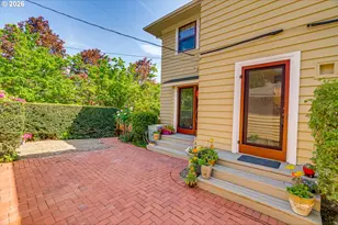7 NE Floral Pl, Portland, OR 97232 - Photo 42